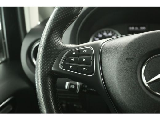 Mercedes Vito 114 CDI Lang Automaat Airco Camera Carplay Cruise Navigatie 3 Persoons 18''LMV Trekhaak ActivLease financial lease