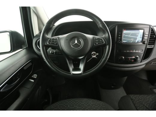 Mercedes Vito 114 CDI Lang Automaat Airco Camera Carplay Cruise Navigatie 3 Persoons 18''LMV Trekhaak ActivLease financial lease