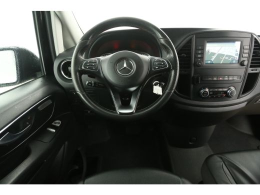 Mercedes Vito 119 CDI Lang 191PK Automaat Clima Camera Cruise LED Navi Leder 3 Persoons PDC 17"LMV Trekhaak ActivLease financial lease
