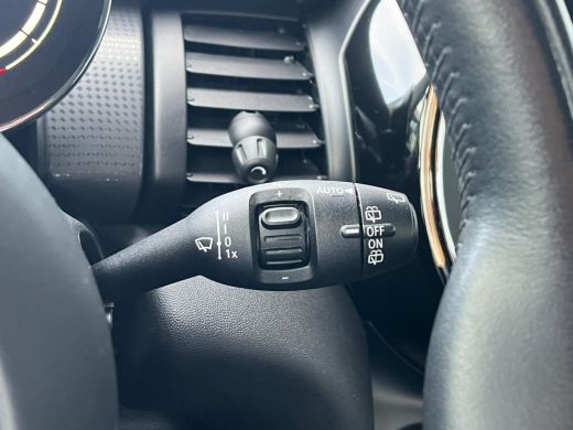 Mini Cooper 1.5 136pk Business Edition Climate control | Boordcomputer | Cruise control | Lichtmetalen velgen... ActivLease financial lease