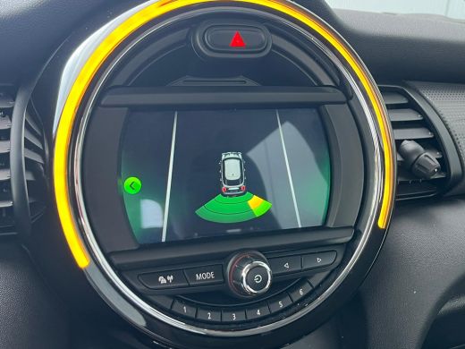 Mini Cooper 1.5 136pk Business Edition Climate control | Boordcomputer | Cruise control | Lichtmetalen velgen... ActivLease financial lease