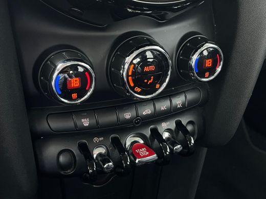 Mini Cooper 1.5 136pk Business Edition Climate control | Boordcomputer | Cruise control | Lichtmetalen velgen... ActivLease financial lease