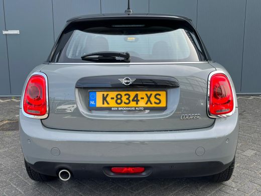 Mini Cooper 1.5 136pk Business Edition Climate control | Boordcomputer | Cruise control | Lichtmetalen velgen... ActivLease financial lease