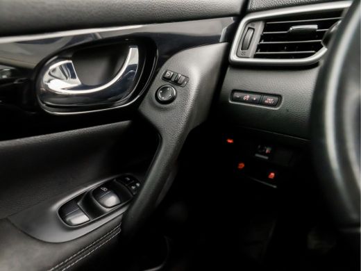 Nissan QASHQAI 1.2 N-Vision Sport (PANORAMADAK, NAVIGATIE, CLIMATE, 360 CAMERA, SPORTSTOELEN, GETINT GLAS, XENON... ActivLease financial lease