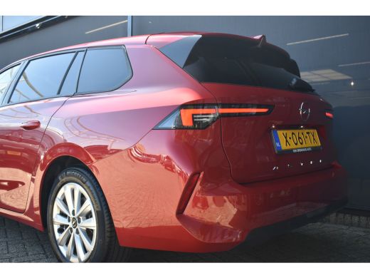 Opel Astra Sports Tourer Opel 1.2 Level 2 | Navigatie By App | Parkeersensoren | Cruise Control | Draadloos ... ActivLease financial lease