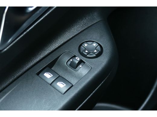 Opel Corsa 1.2 TURBO 100PK 5-DRS EDITION AUTOMAAT / NAVI / LED / AIRCO / PDC / 16"LMV / BLUETOOTH / CRUISECO... ActivLease financial lease