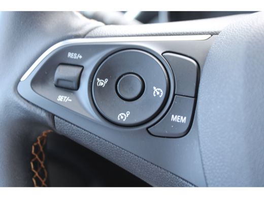 Opel Crossland X 1.2 Turbo Innovation | Keyless entry | Keyless start | Parkeer assistent ActivLease financial lease