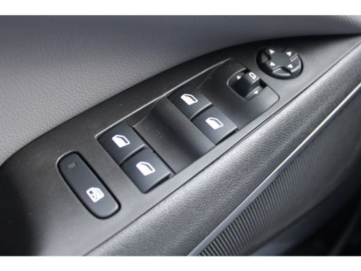 Opel Crossland X 1.2 Turbo Innovation | Keyless entry | Keyless start | Parkeer assistent ActivLease financial lease