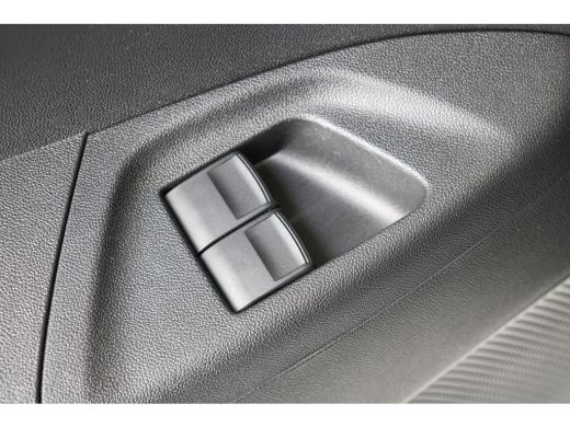 Peugeot 108 1.0 e-VTi Active 72 | Airco | LED dagrijverlichting | Bluetooth | ActivLease financial lease