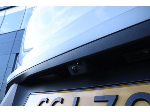 Peugeot 3008 Peugeot 1.2 Hybrid 136 GT Adaptieve Cruise | 360 Camera | Alcantara | Carplay | Elektrische koffe... ActivLease financial lease