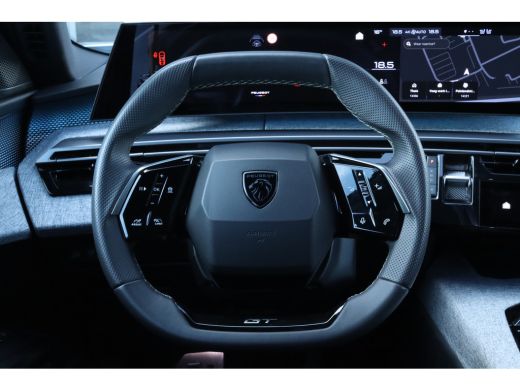 Peugeot 3008 Peugeot 1.2 Hybrid 136 GT Adaptieve Cruise | 360 Camera | Alcantara | Carplay | Elektrische koffe... ActivLease financial lease