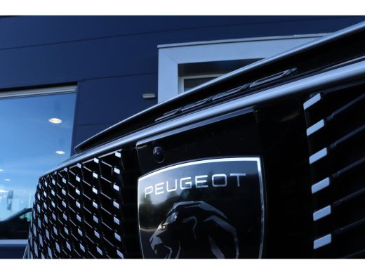 Peugeot 3008 Peugeot 1.2 Hybrid 136 GT Adaptieve Cruise | 360 Camera | Alcantara | Carplay | Elektrische koffe... ActivLease financial lease