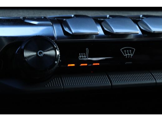 Peugeot 3008 Peugeot 1.6 HYbrid 225 GT | Adaptieve Cruise | Nappa Leder | 360' Camera | Focal audio | Massage ... ActivLease financial lease