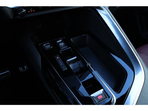 Peugeot 3008 Peugeot 1.6 HYbrid 225 GT | Adaptieve Cruise | Nappa Leder | 360' Camera | Focal audio | Massage ... ActivLease financial lease