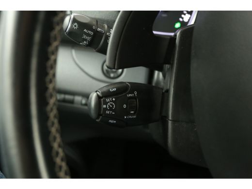 Peugeot Expert 2.0 BlueHDI L3H1 177PK Automaat 360Camera Carplay Head-up Display Clima Cruise LED 3 Pers PDC 17"... ActivLease financial lease
