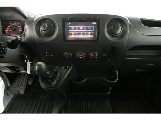 Renault Master T28 2.3 dCi L1H1 Airco Camera Parkeersensoren 3 Persoons Elektrpakket Trekhaak ActivLease financial lease