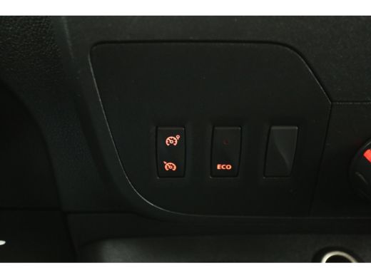 Renault Master T28 2.3 dCi L1H1 Airco Camera Parkeersensoren 3 Persoons Elektrpakket Trekhaak ActivLease financial lease