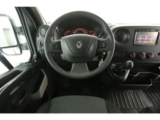 Renault Master T28 2.3 dCi L1H1 Airco Camera Parkeersensoren 3 Persoons Elektrpakket Trekhaak ActivLease financial lease