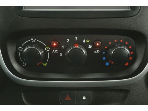 Renault Trafic 1.6 dCi T29 L1H1 Airco Cruise Trekhaak Navigatie Parkeersensoren Elektrpakket ActivLease financial lease