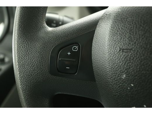 Renault Trafic 1.6 dCi T29 L1H1 Airco Cruise Trekhaak Navigatie Parkeersensoren Elektrpakket ActivLease financial lease