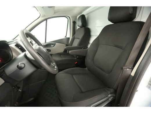 Renault Trafic 1.6 dCi T29 L1H1 Airco Cruise Trekhaak Navigatie Parkeersensoren Elektrpakket ActivLease financial lease