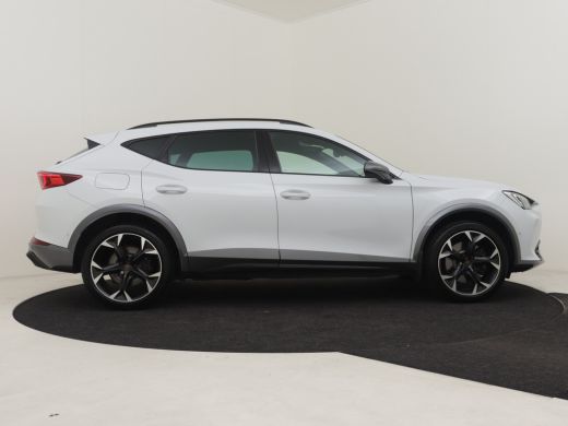 Seat Formentor 1.4 e-Hybrid VZ Performance 245pk | Trekhaak (1500KG) | Keyless | Navigatie | Dodehoekdetectie | ... ActivLease financial lease