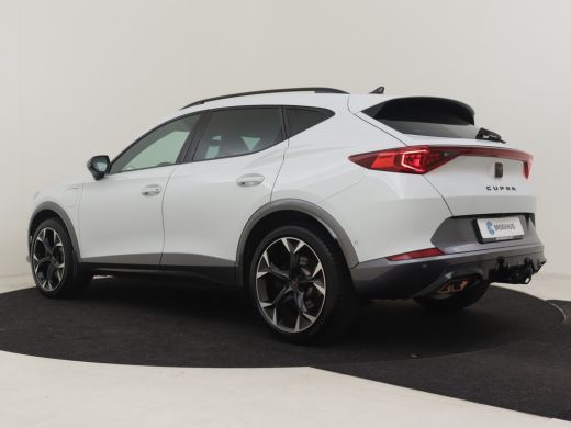 Seat Formentor 1.4 e-Hybrid VZ Performance 245pk | Trekhaak (1500KG) | Keyless | Navigatie | Dodehoekdetectie | ... ActivLease financial lease