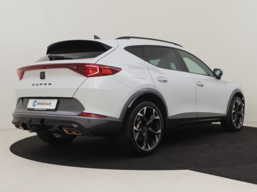 Seat Formentor 1.4 e-Hybrid VZ Performance 245pk | Trekhaak (1500KG) | Keyless | Navigatie | Dodehoekdetectie | ... ActivLease financial lease