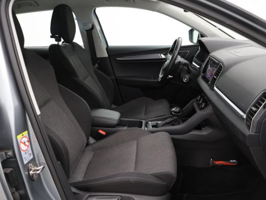 Skoda Karoq 1.5 TSI ACT 150 PK AUT. + VIRTUAL COCKPIT | ADAPTIVE CRUISE | TREKHAAK | STUURVERWARMING ActivLease financial lease