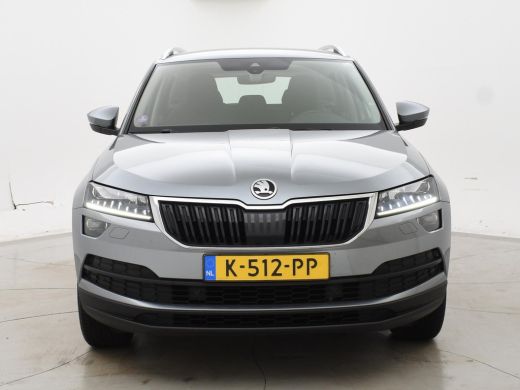 Skoda Karoq 1.5 TSI ACT 150 PK AUT. + VIRTUAL COCKPIT | ADAPTIVE CRUISE | TREKHAAK | STUURVERWARMING ActivLease financial lease