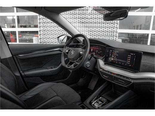 Skoda Octavia Combi 1.4 TSI iV PHEV Business Edition Plus | Panoramadak | Matrix | HUD | ActivLease financial lease
