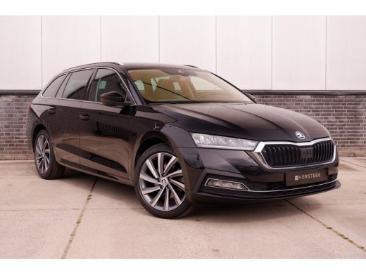 Skoda Octavia Combi 1.4 TSI iV PHEV Sportline Business | Head-Up | Carplay | LED | Sfeerverl. Camera | Memory ActivLease financial lease