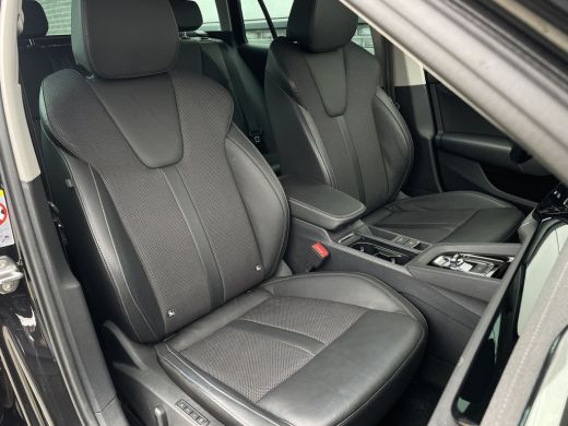 Skoda Octavia Combi 1.4 TSI iV PHEV Sportline Business | Head-Up | Carplay | LED | Sfeerverl. Camera | Memory ActivLease financial lease