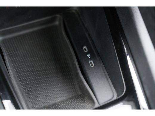 Skoda Octavia Combi Škoda 1.4 TSI iV PHEV Business Edition | Carplay | Navigatie | Cruise control ActivLease financial lease