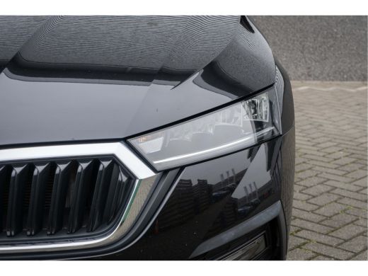 Skoda Octavia Combi Škoda 1.4 TSI iV PHEV Business Edition | Carplay | Navigatie | Cruise control ActivLease financial lease