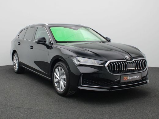 Skoda Superb Combi 1.5 TSI PHEV Business Edition 204PK DSG full led, trekhaak, adaptive cruise met travel assi... ActivLease financial lease