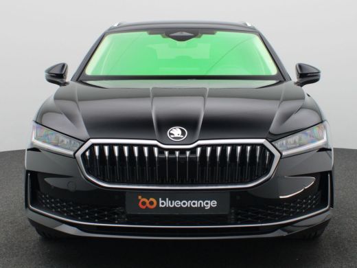 Skoda Superb Combi 1.5 TSI PHEV Business Edition 204PK DSG full led, trekhaak, adaptive cruise met travel assi... ActivLease financial lease