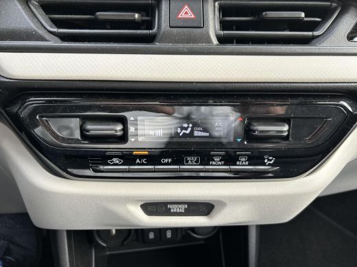 Suzuki Swift 1.2 Select Smart Hybrid ActivLease financial lease