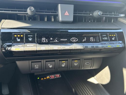 Toyota C-HR 1.8 Hybrid 140 Executive ActivLease financial lease