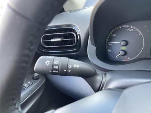 Toyota Yaris 1.5 Hybrid 115 Comfort ActivLease financial lease