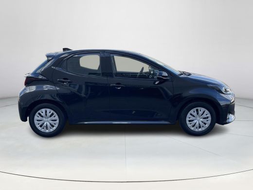 Toyota Yaris 1.5 Hybrid 115 Comfort ActivLease financial lease