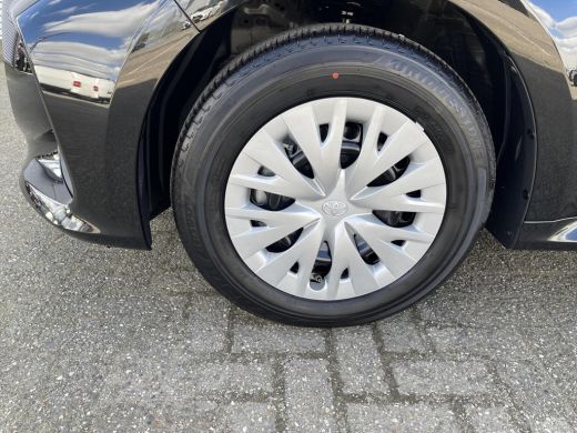 Toyota Yaris 1.5 Hybrid 115 Comfort ActivLease financial lease