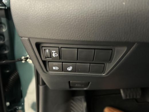 Toyota Yaris 1.5 Hybrid 115 Dynamic ActivLease financial lease