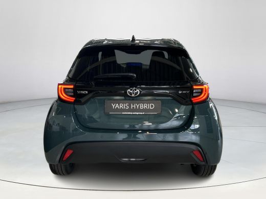 Toyota Yaris 1.5 Hybrid 115 Dynamic ActivLease financial lease