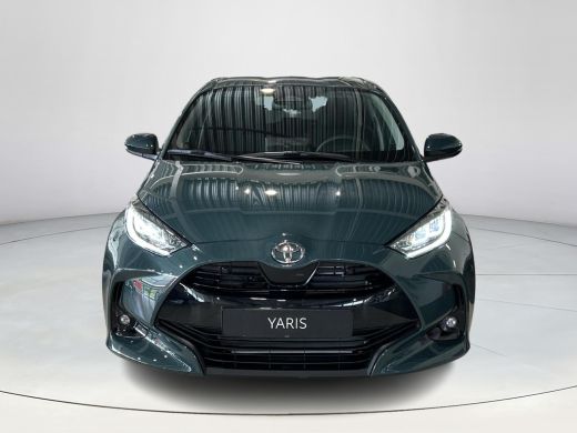 Toyota Yaris 1.5 Hybrid 115 Dynamic ActivLease financial lease