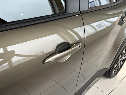 Toyota Yaris Cross 1.5 Hybrid 115 First Edition Comfort Pack ActivLease financial lease