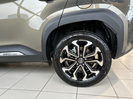 Toyota Yaris Cross 1.5 Hybrid 115 First Edition Comfort Pack ActivLease financial lease