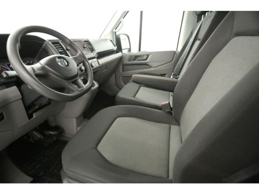 Volkswagen Crafter 30 2.0 TDI L3H2 177PK 3000KG Trekgew. Automaat DSG Airco Cruise Carplay 2xSchuifdeur Navi 3 Pers ... ActivLease financial lease