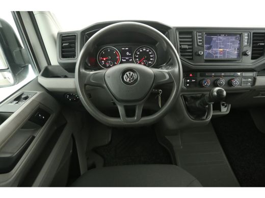 Volkswagen Crafter 35 2.0 TDI L3H3 140PK | 3000KG Trekgew. Airco Cruise Carplay Navigatie PDC Imperiaal Elektrpakket ActivLease financial lease