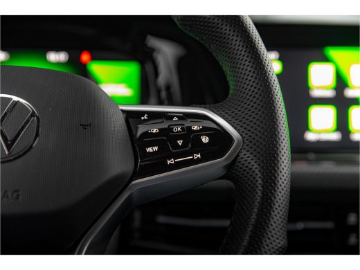 Volkswagen Golf 1.5 eTSI R-Line Business ActivLease financial lease